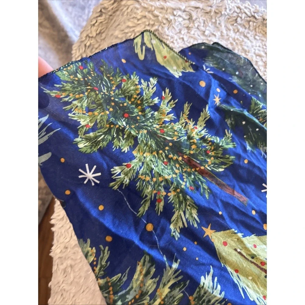 Unbranded Christmas Tree Scarf Women OS Blue Good Holiday Winter Snowflake Print